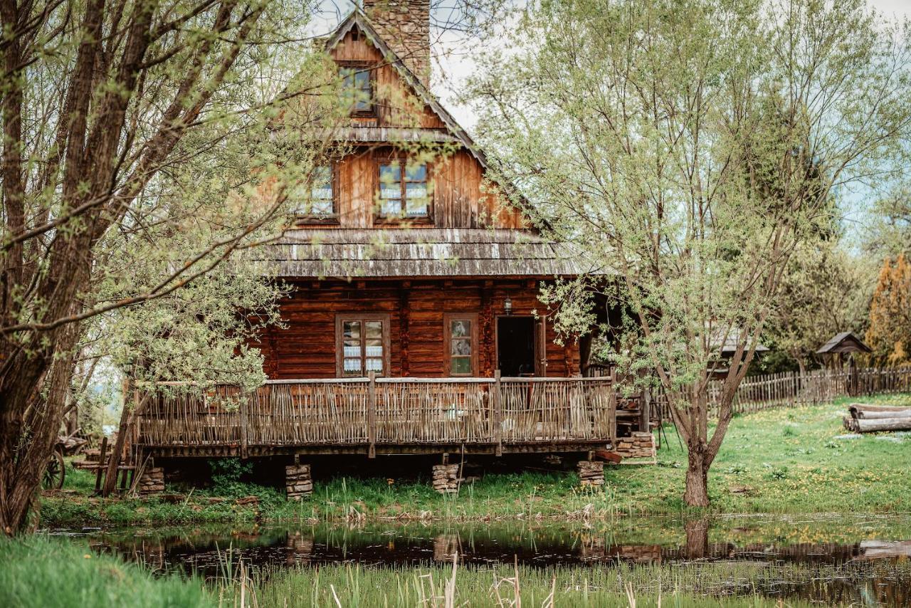 Villa Przystanek Ropienka Lesniczowka Esterno foto